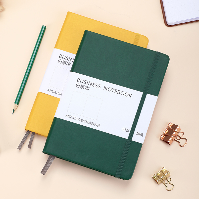 A5 Hard Cover Notebook - 192 C - Notebook Dotted A5 のレビューと価格